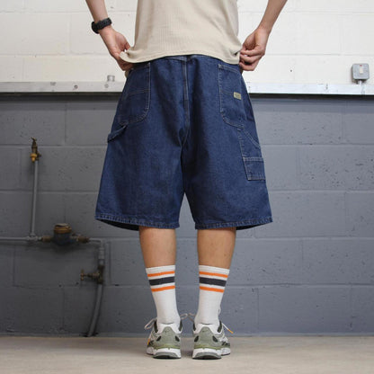 Mens baggy Wrangler carpenter jorts W44