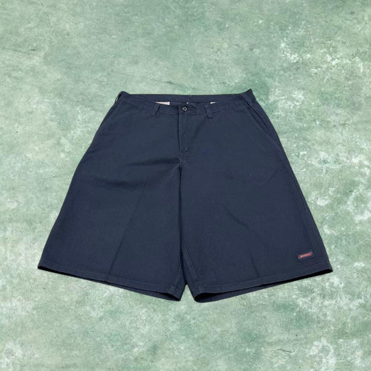 Y2k baggy Dickies W34 chino shorts skater style navy