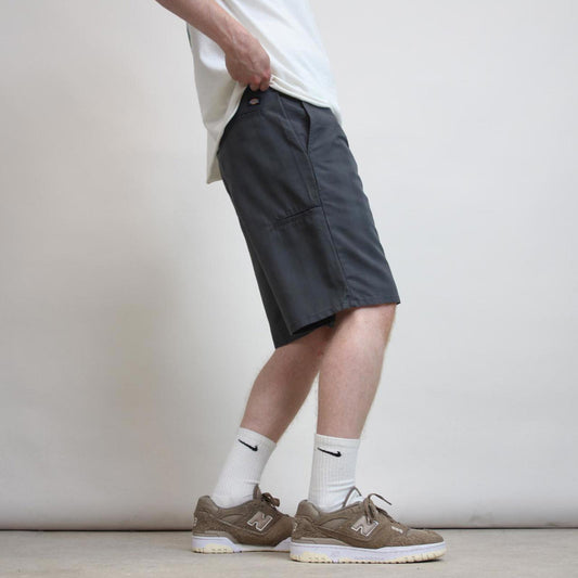 Checkered Dickies carpenter shorts W32