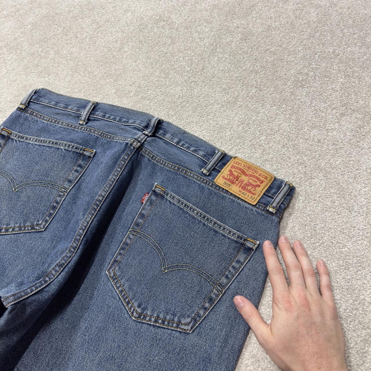 Y2K Levi’s 505 jeans W42L32 blue 100% cotton straight fit 5 pocket belt loops red tab logo