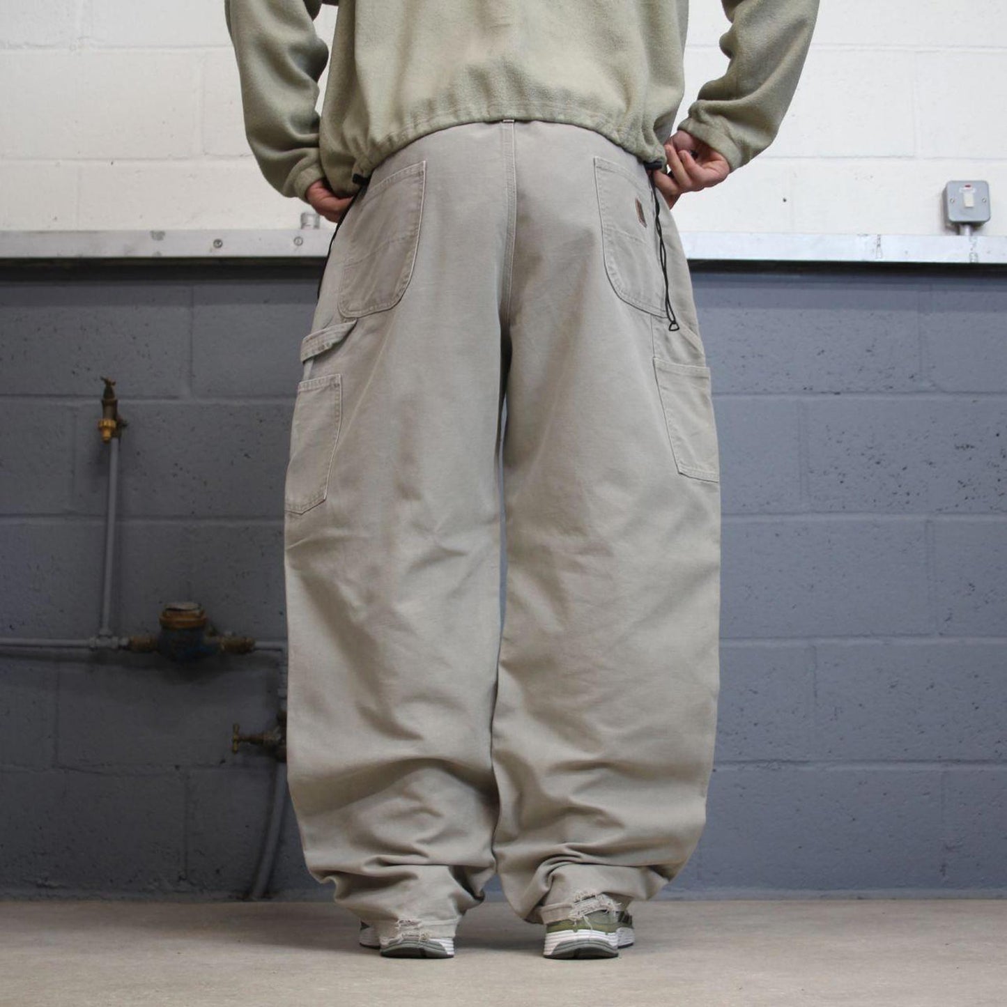 Vintage baggy Carhartt carpenter jeans stone 90s skater style W42L32 wide leg carpenters