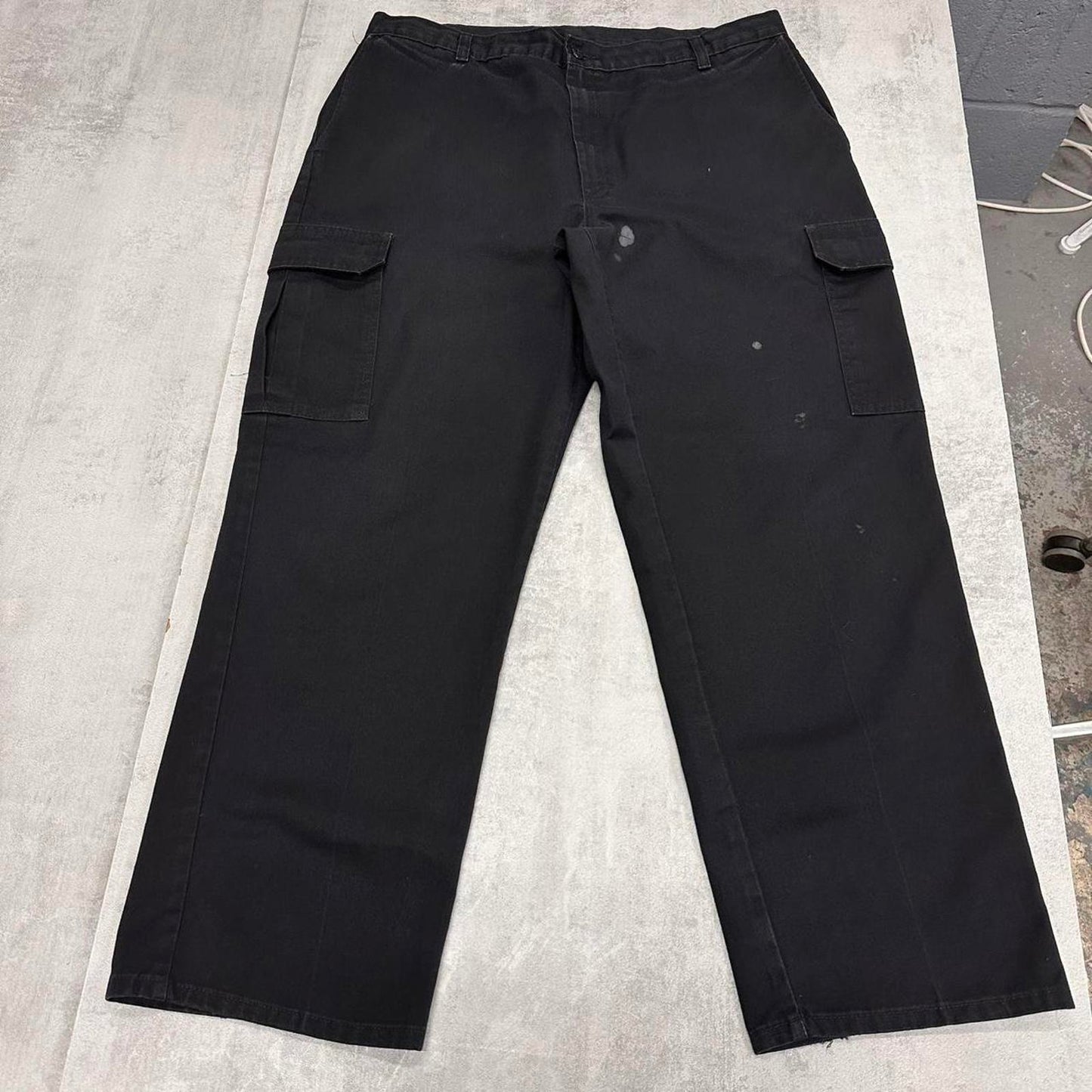 Dickies cargo pants W38L30 loose chino skate style pants