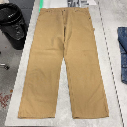 Wrangler carpenter trousers W42L33