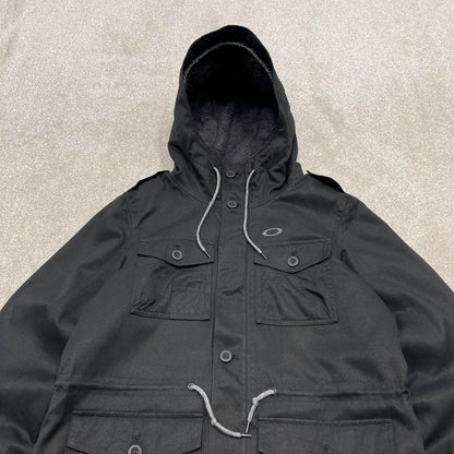 00s Oakley technical parka jacket M women's y2k style adjustable black tech coat winter