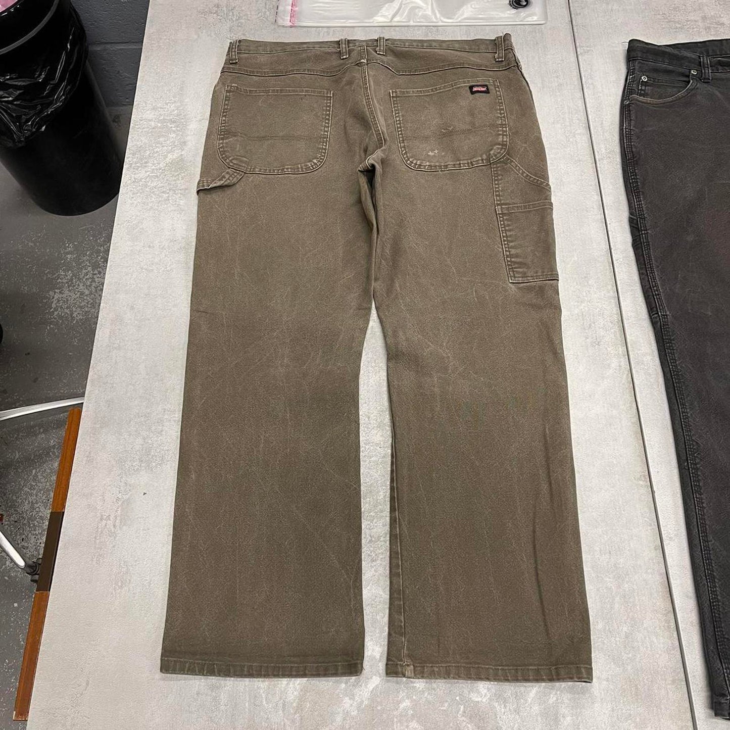 Khaki Dickies carpenter jeans W38L28 canvas cargo skate style pants