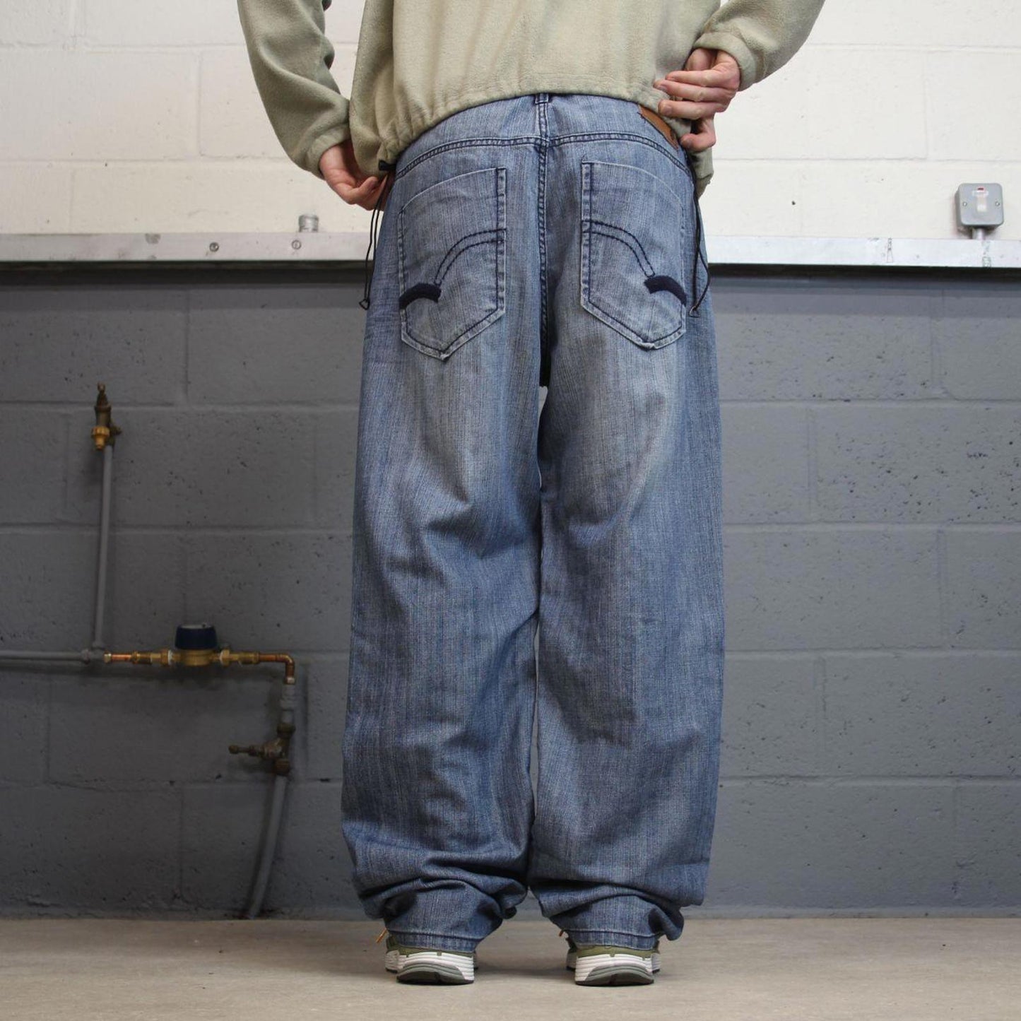 Y2K baggy Ecko Unltd jeans embroidered blue Loose fit wide leg denim skater style pants