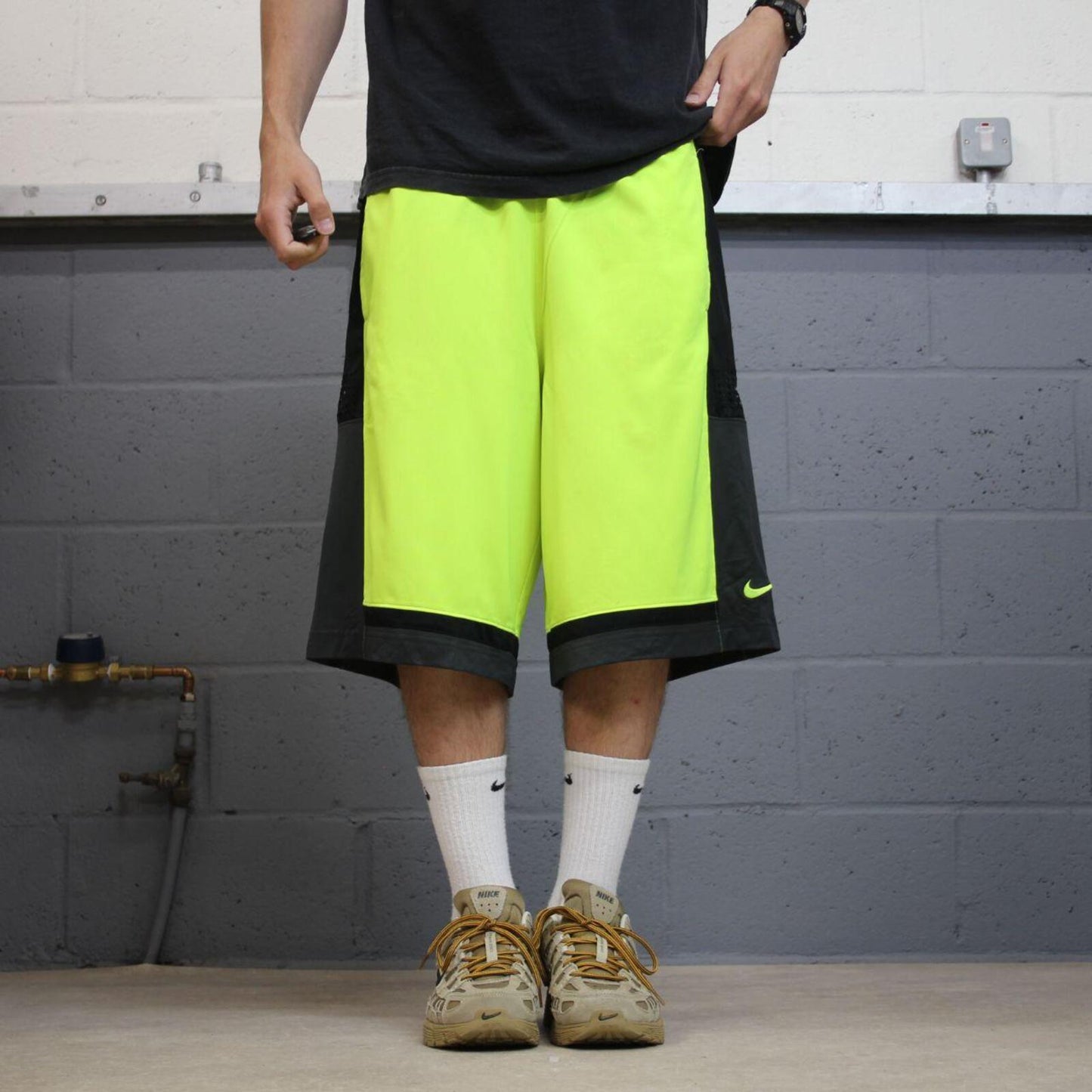 Baggy Nike sports shorts y2k green Basketball style comfy loose floaty summer gym shorts