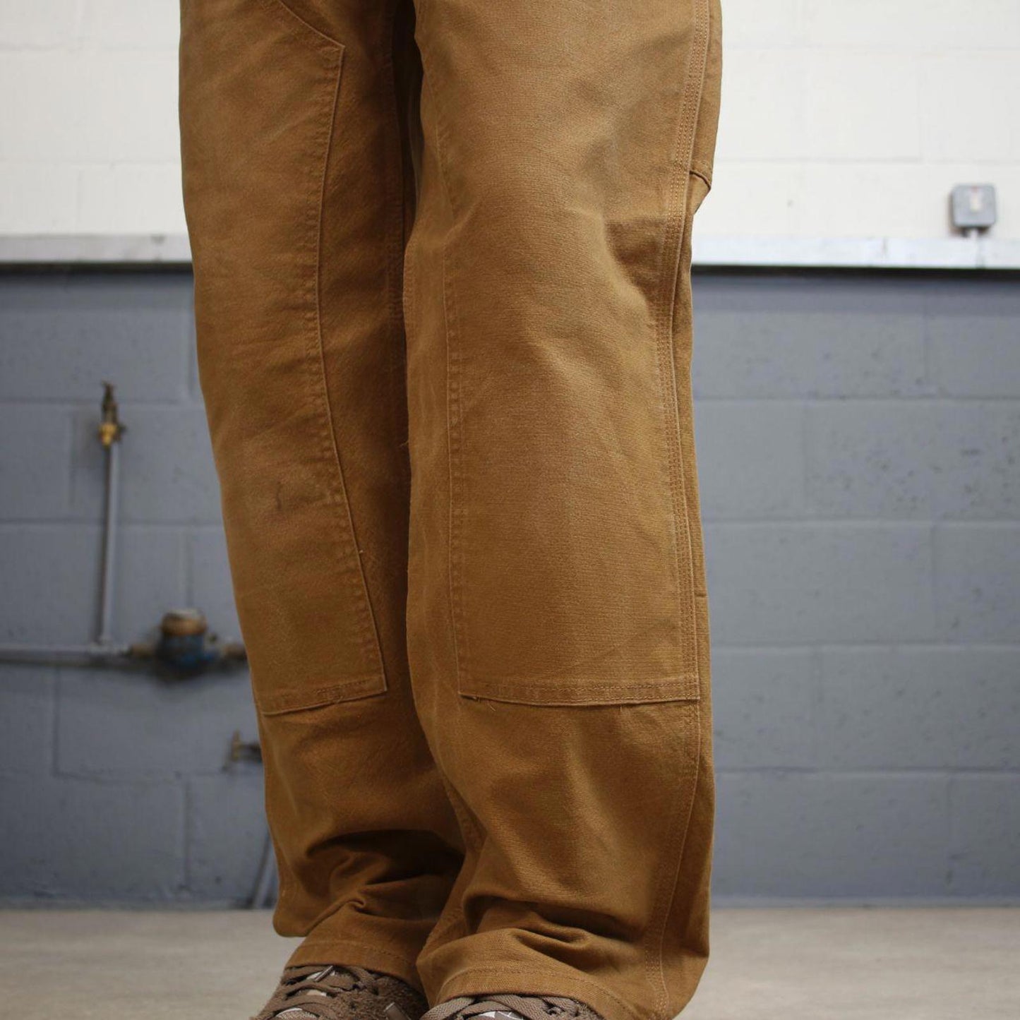 Vintage Carhartt carpenter jeans tan W32L30 90s skater style canvas cargos