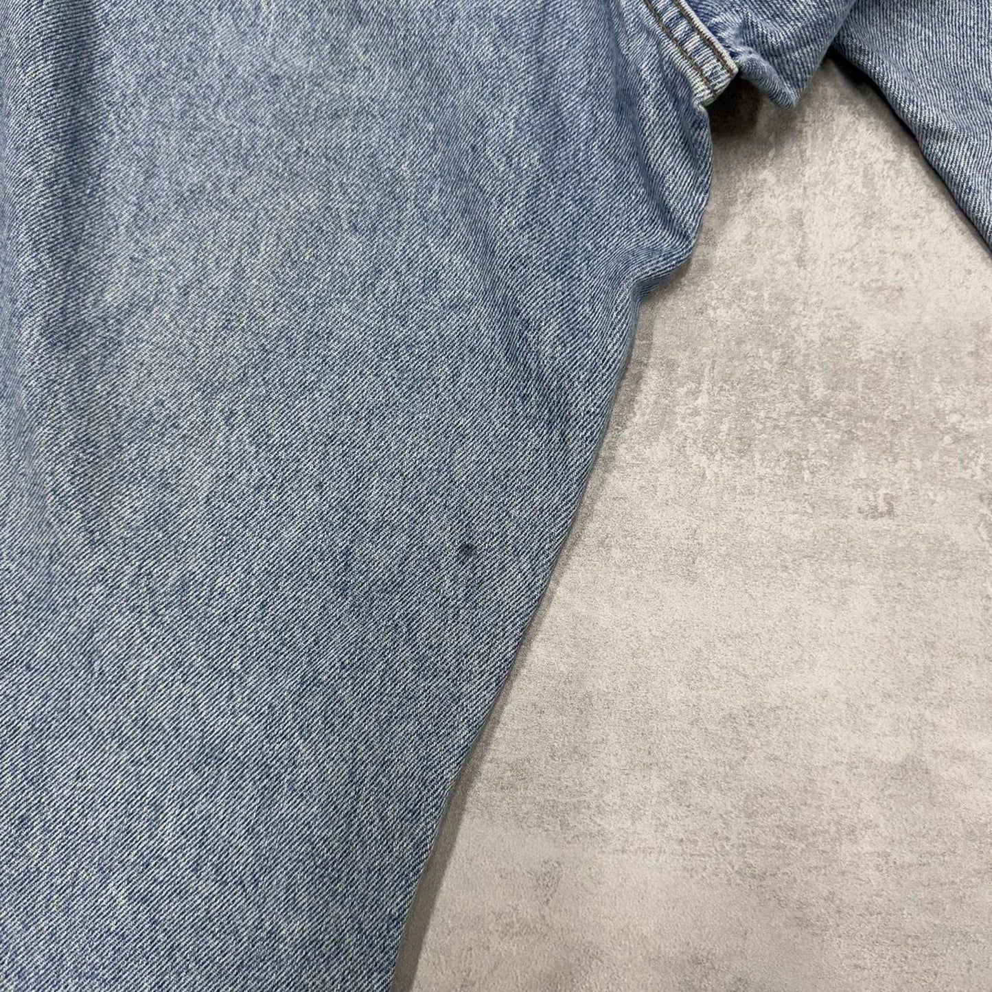 Blue Levi's 550 jeans, size 11