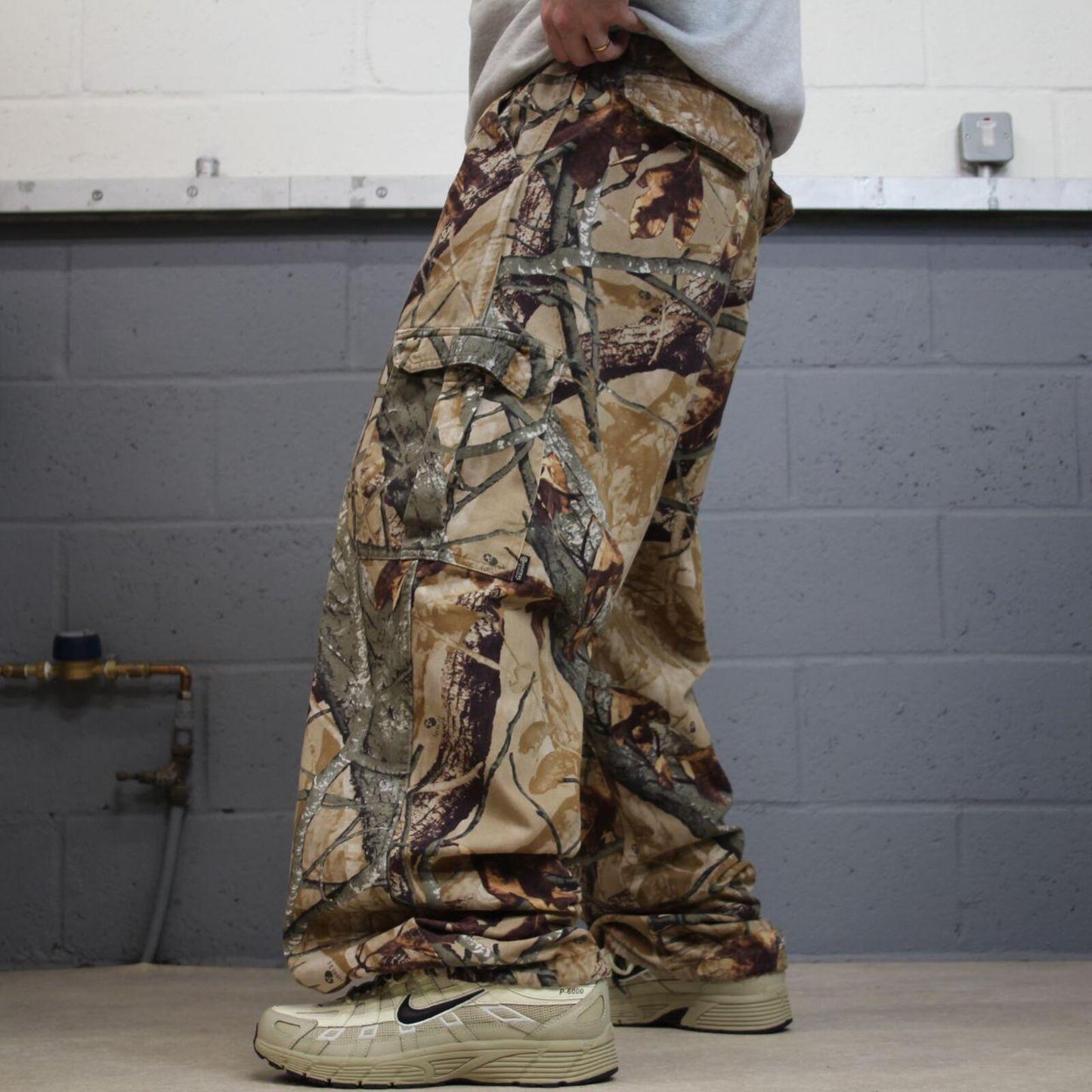 Outfitters Ridge camo cargo pants khaki Loose floaty realtree hunting camouflage trousers