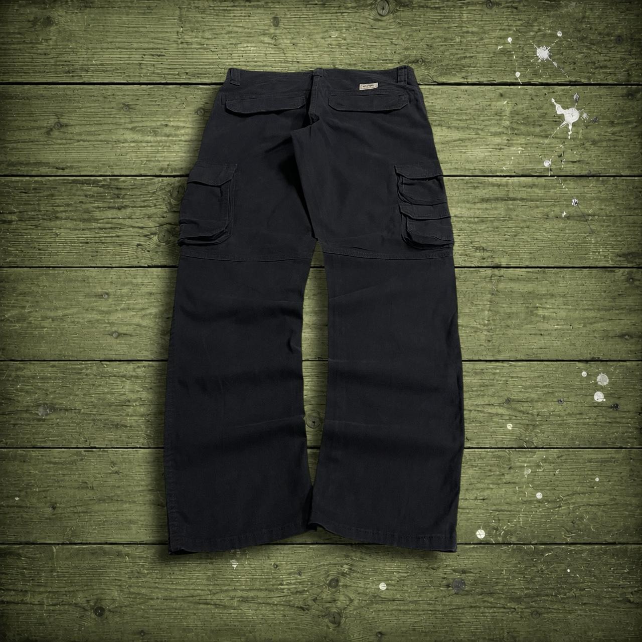 Wrangler cargo pants tapered leg y2k W32L32 black Chino style skate work trousers