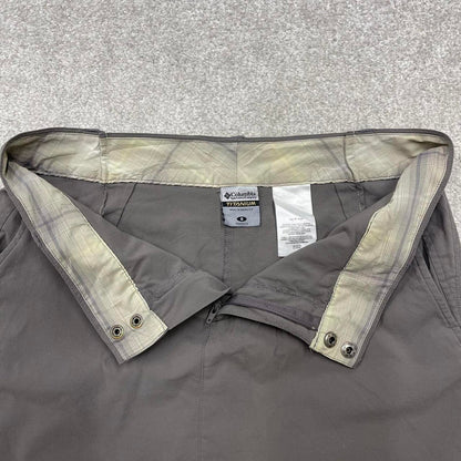 Y2k Columbia skort hiking / walking technical style grey short skirt with shorts summer festival