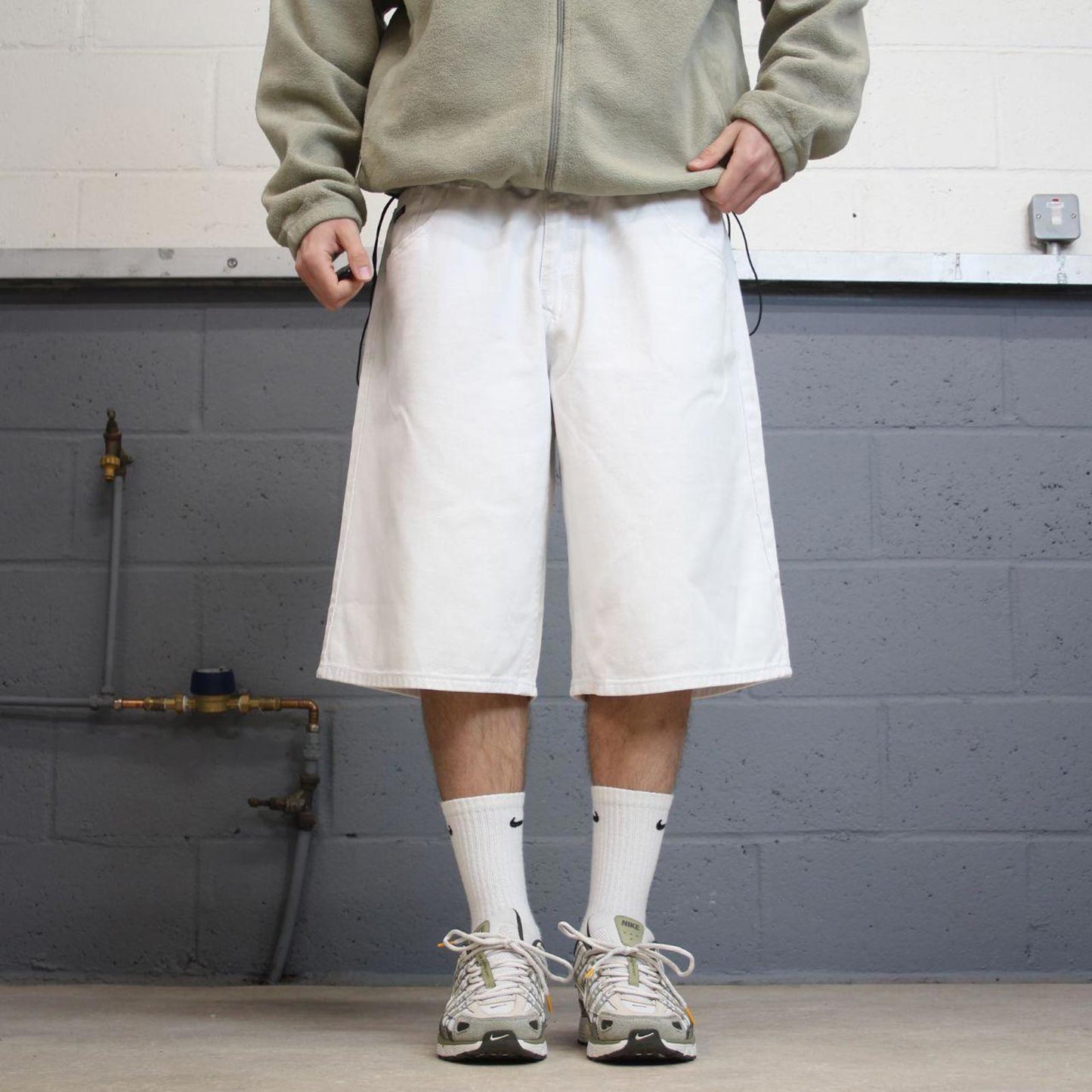 Y2k baggy Enyce shorts skater style white Loose wide leg summer festival shorts