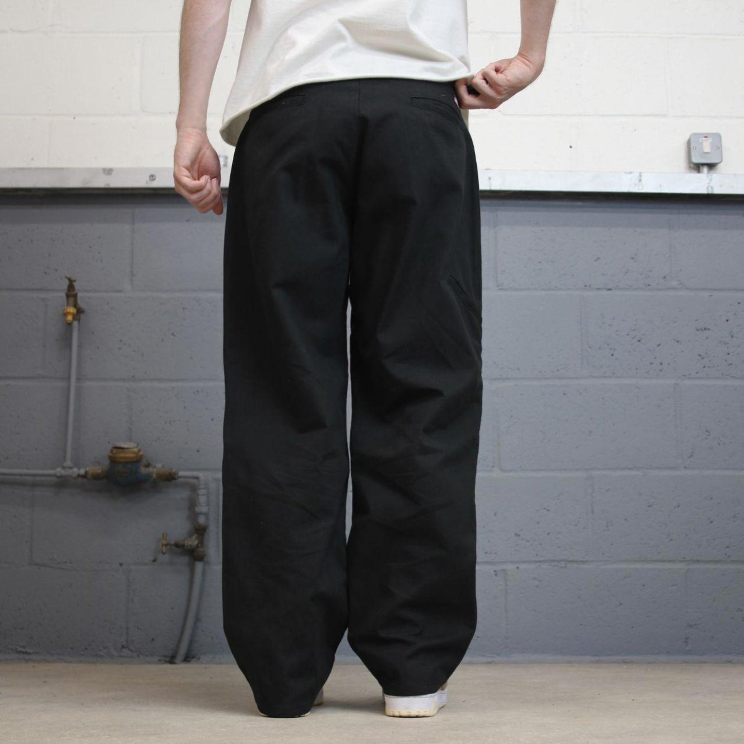 Baggy Dickies double knee carpenter pants W34L30 black 90s skate style loose leg cargos