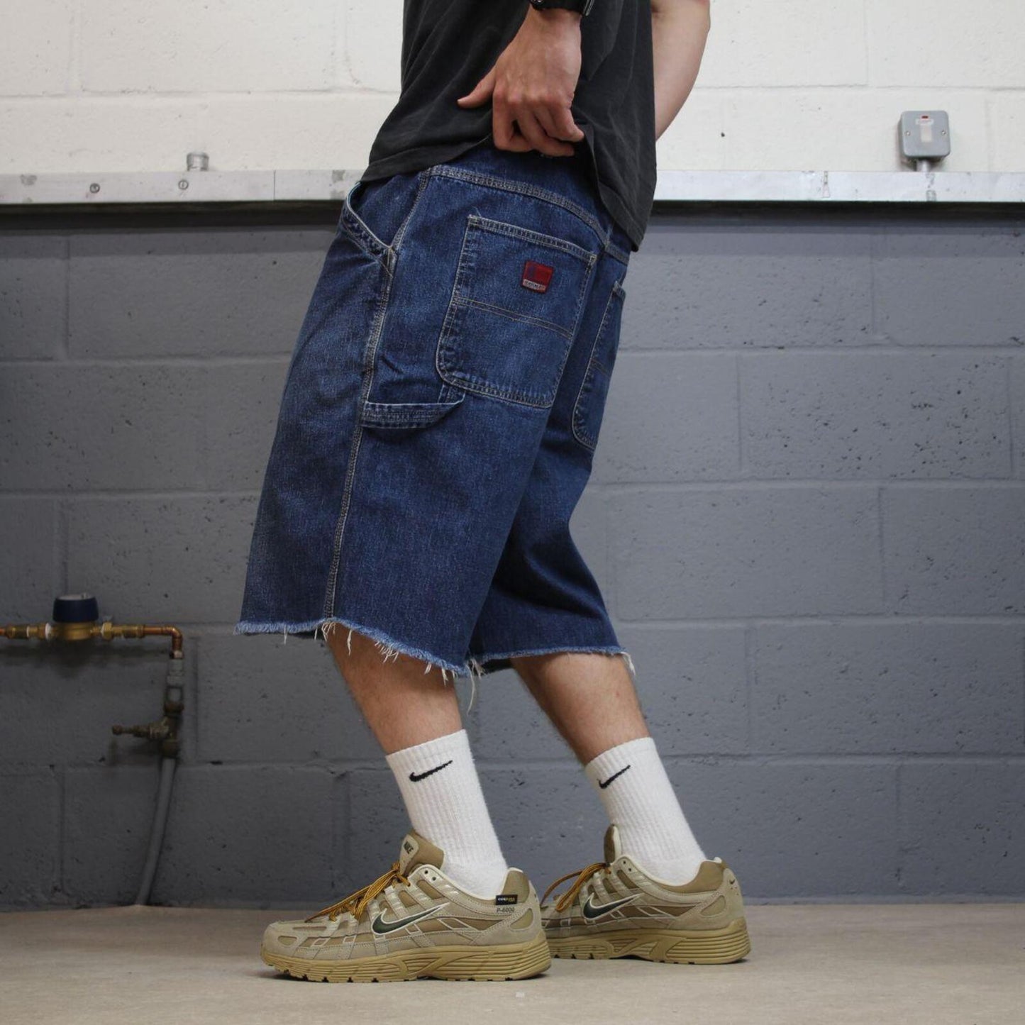 Frayed denim cargo shorts carpenter blue Benzene cut skater style jorts