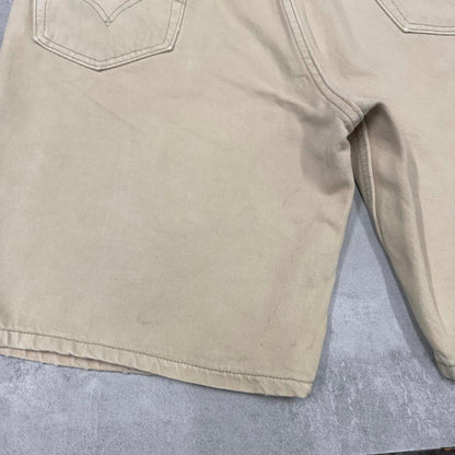 Beige Levi's 550 jorts W36