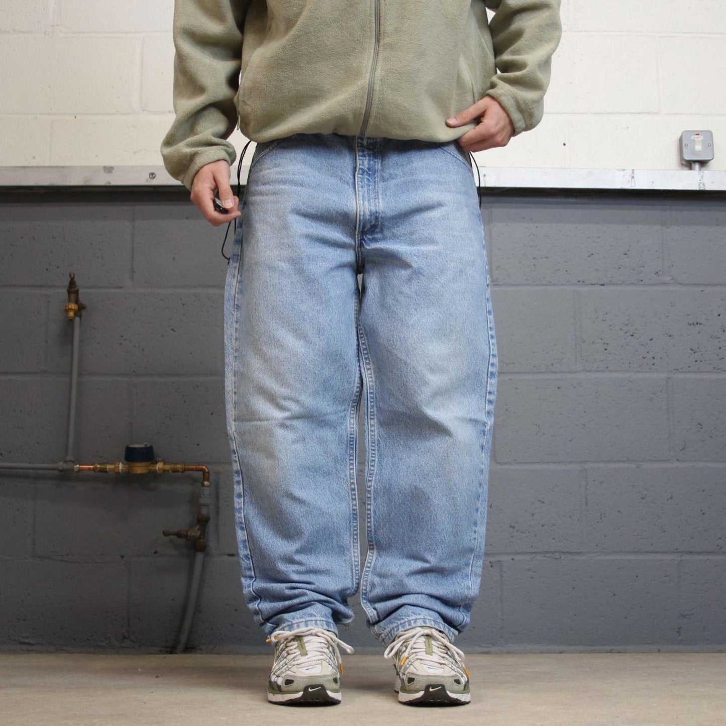 Y2K vintage Carhartt denim jeans blue Loose straight leg denim skate style workwear pants