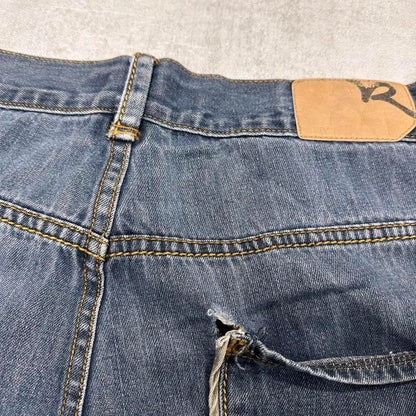 Embroidered Rocawear jeans W38 L32
