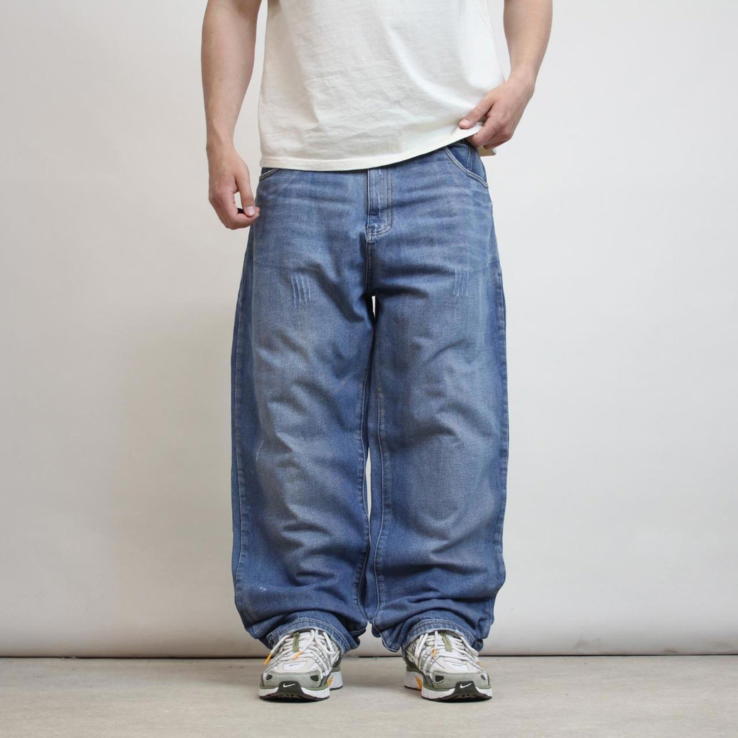 Baggy Ruff Ryders jeans W36L32 blue loose fit denim embroidered design 90s y2k style skater jeans