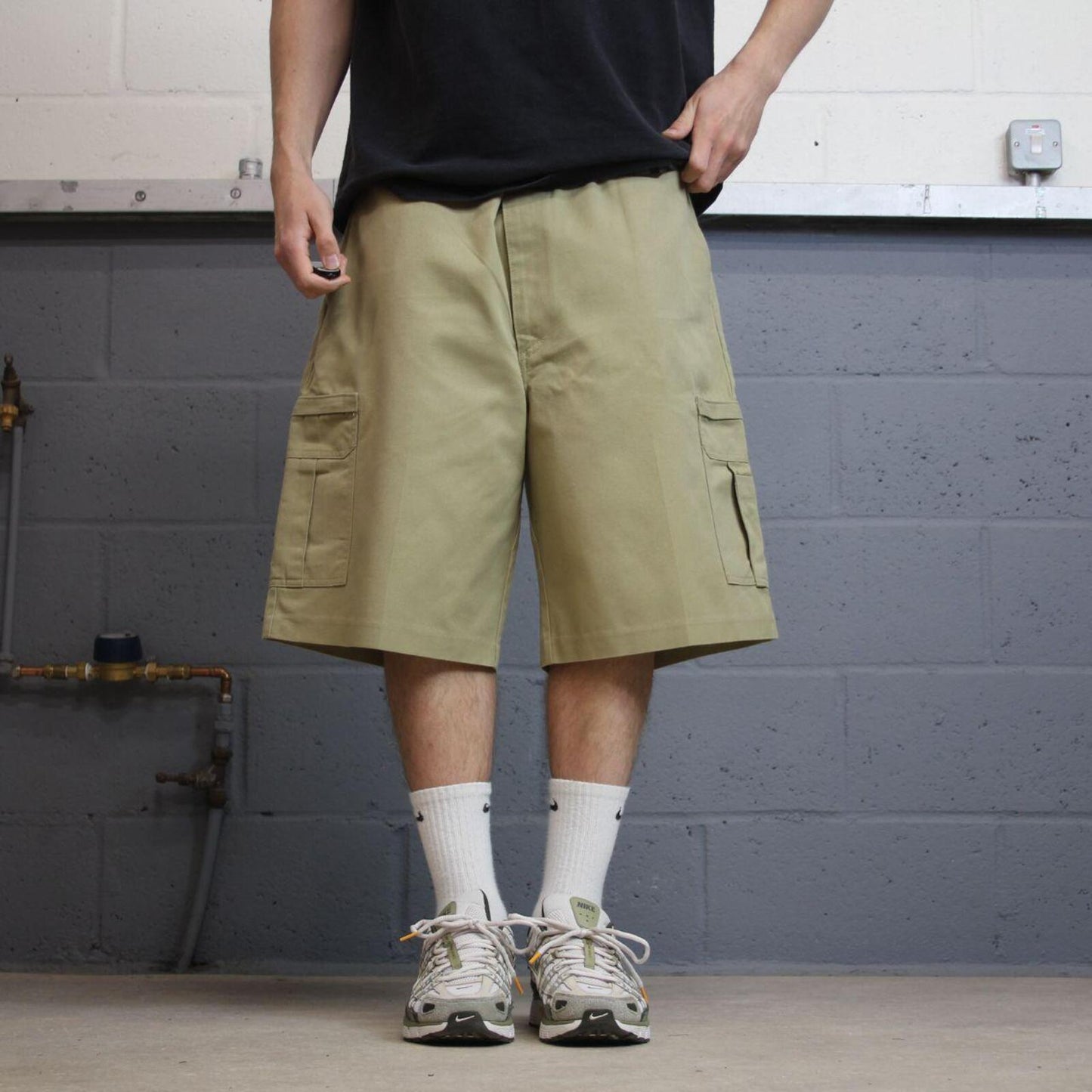 Vintage Dickies baggy cargo shorts wide leg khaki Twill chino skater style shorts loose fit