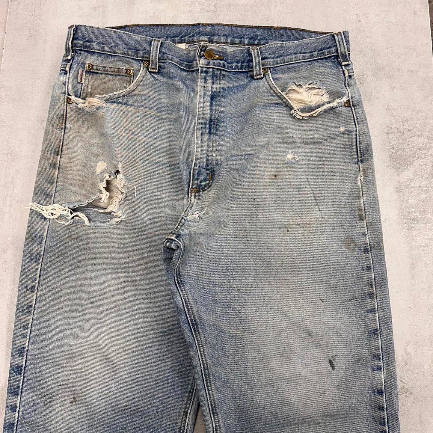 Vintage Carhartt jeans W38L34 Loose Fit Classic Blue Thrashed Workwear