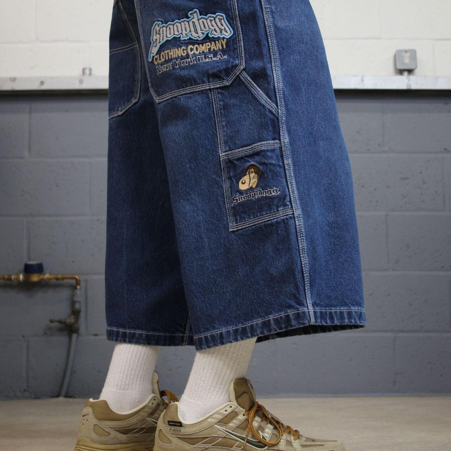 Extra baggy embroidered denim shorts blue Snoop Dogg long hip-hop skater carpenter  jorts