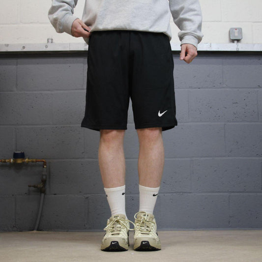 Loose Nike sports shorts y2k black Casual style comfy loose floaty summer gym shorts