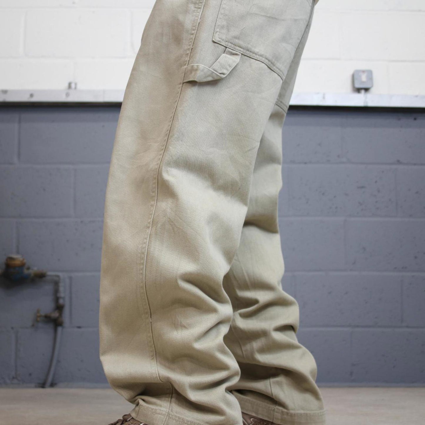 Beige Results carpenter jeans W33L32 baggy cargo skater style jeans