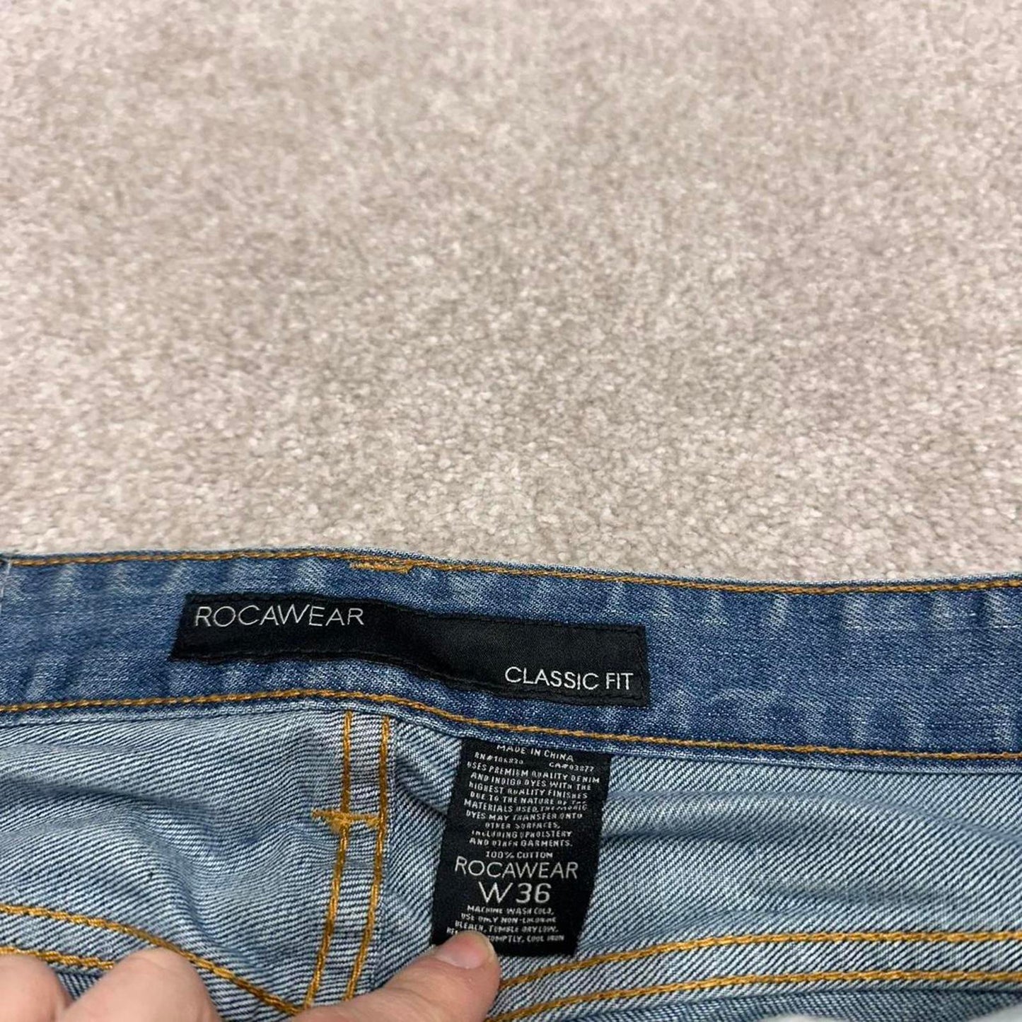 90s y2k Rocawear jeans embroidered W38L32 loose blue denim skate style hip hop pants