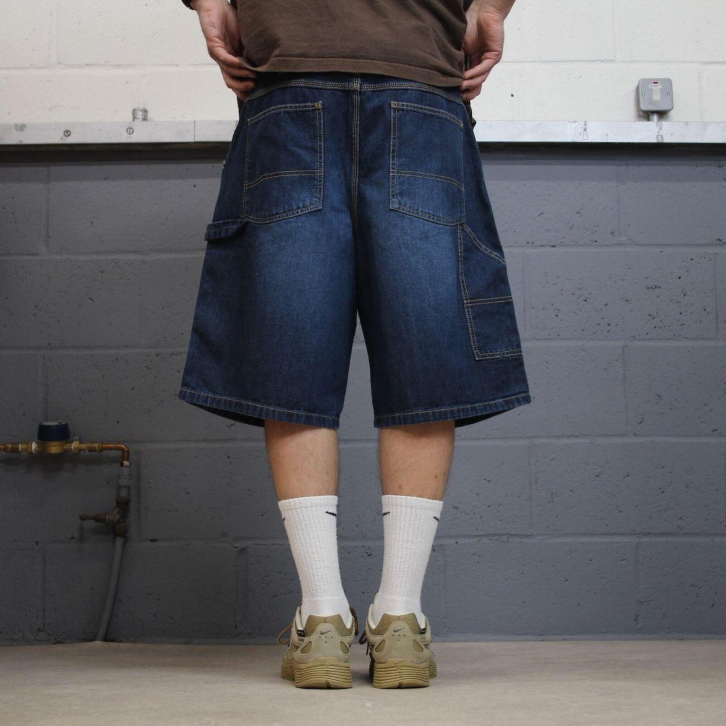 Baggy denim cargo shorts carpenter blue Old Navy Painter's skater style jorts