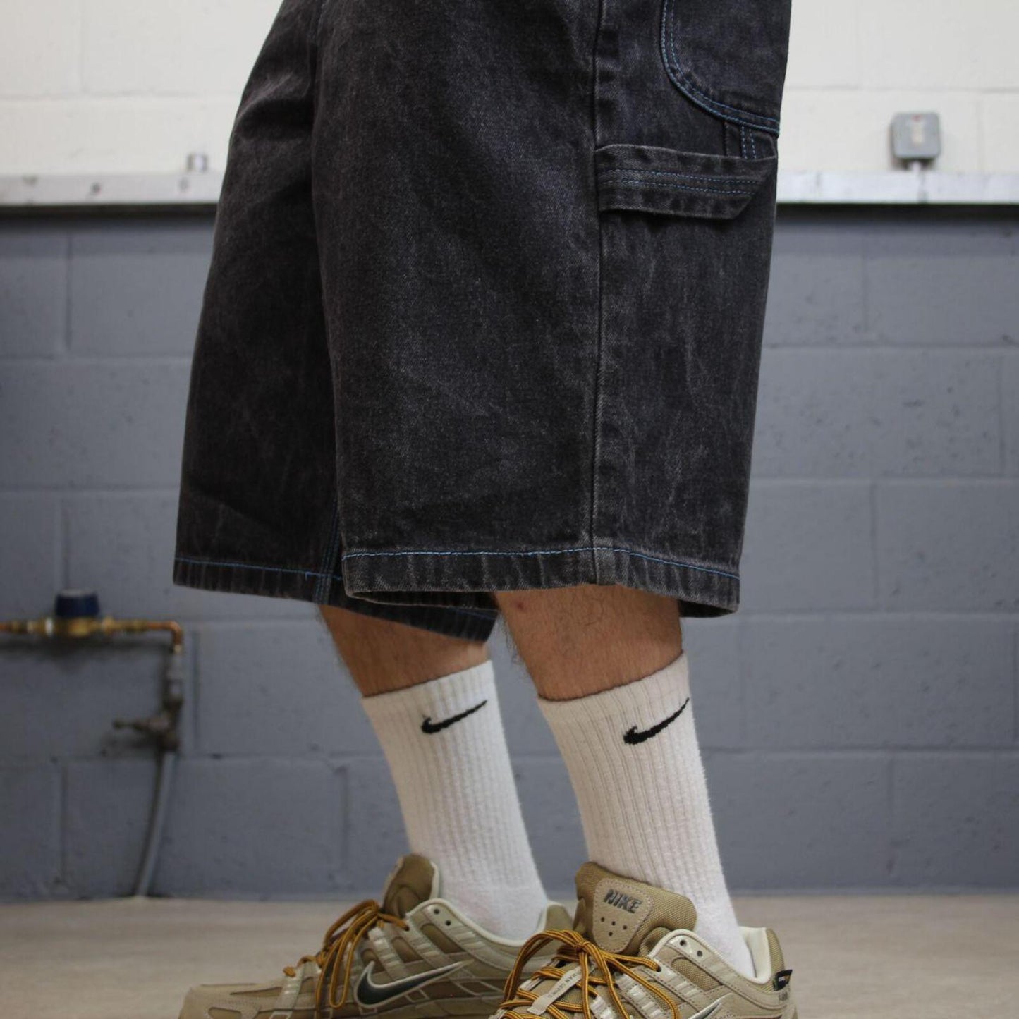 Y2k baggy MECCA denim shorts black Proper baggy loose skater carpenter jorts