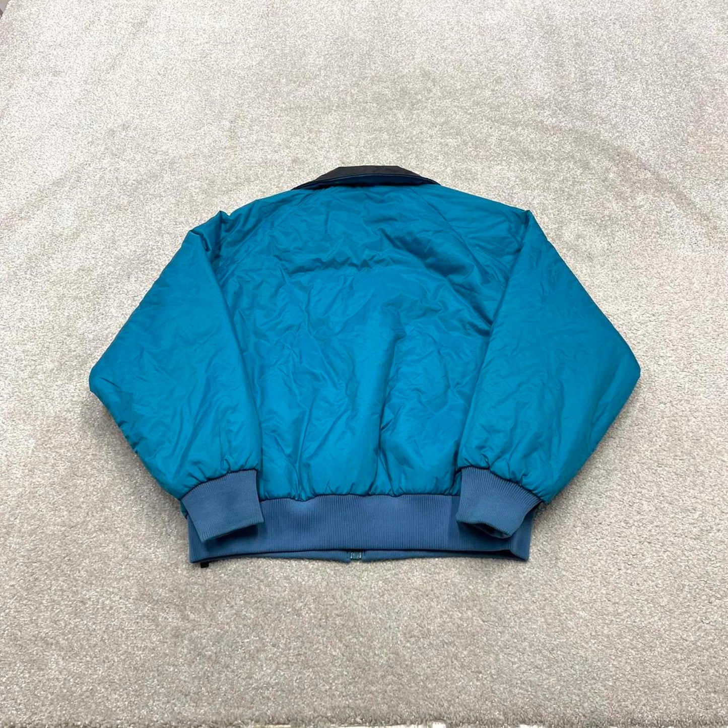 00s Columbia reversible windbreaker jacket M women's padded y2k bomber style turquoise black coat