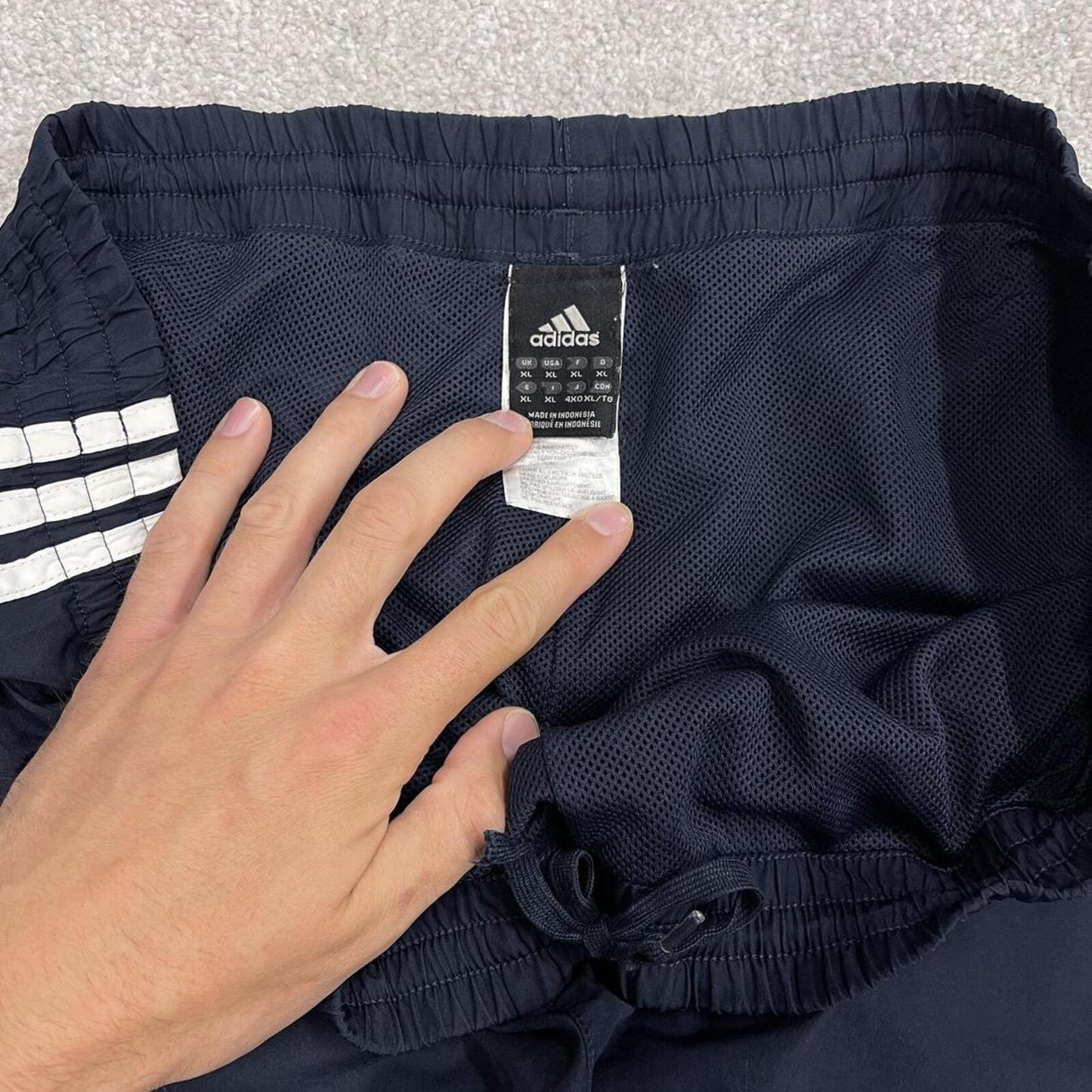 Y2K Adidas tracksuit bottoms loose navy Floaty embroidered lined side stripe track pants