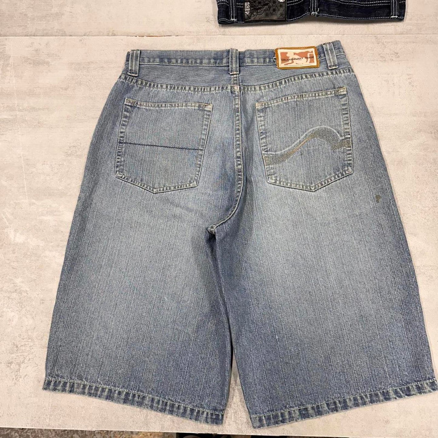 Baggy Drunknmunky jorts W34 baggy wide leg 90s style skater shorts