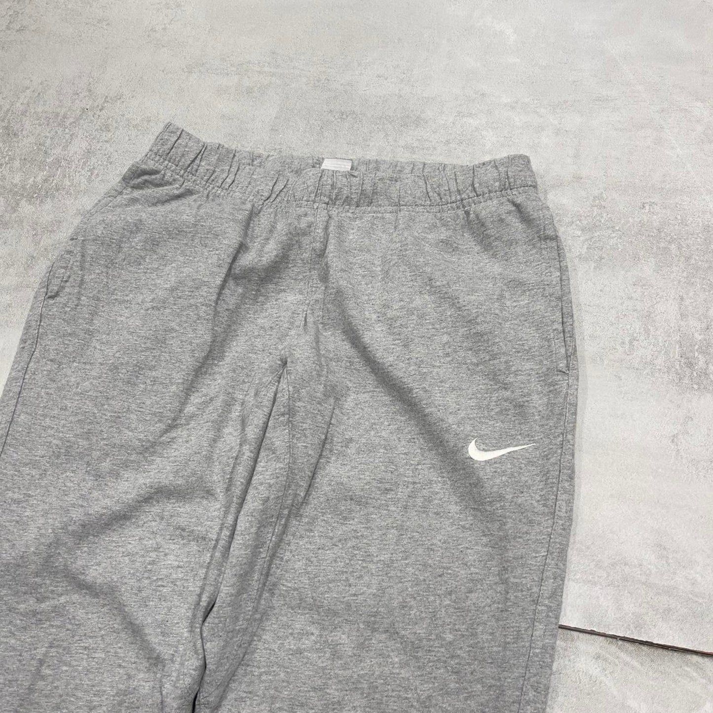 Y2k grey Nike joggers S