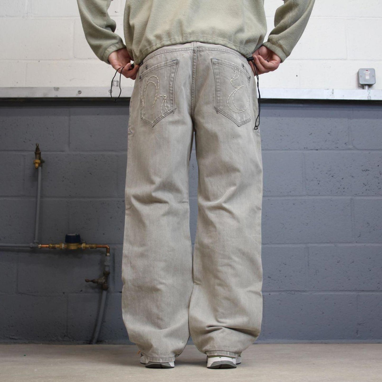 Y2K embroidered bootcut jeans embroidered grey Loose Ecko Unltd denim skater style pants