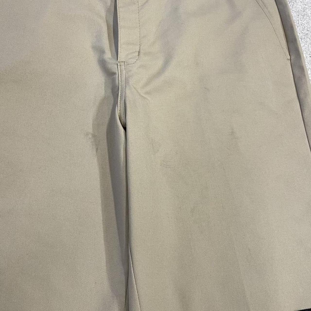 Dickies baggy carpenter chino shorts khaki Chino style skater shorts loose leg festival
