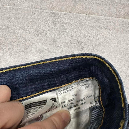 Mens Levi’s denim shorts W36