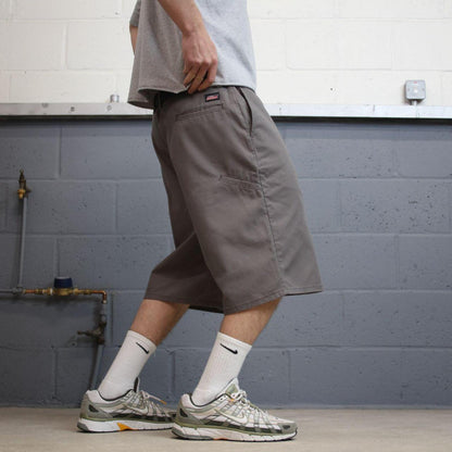 Y2K Dickies baggy carpenter shorts W40 skater style grey Loose chino style summer festival shorts