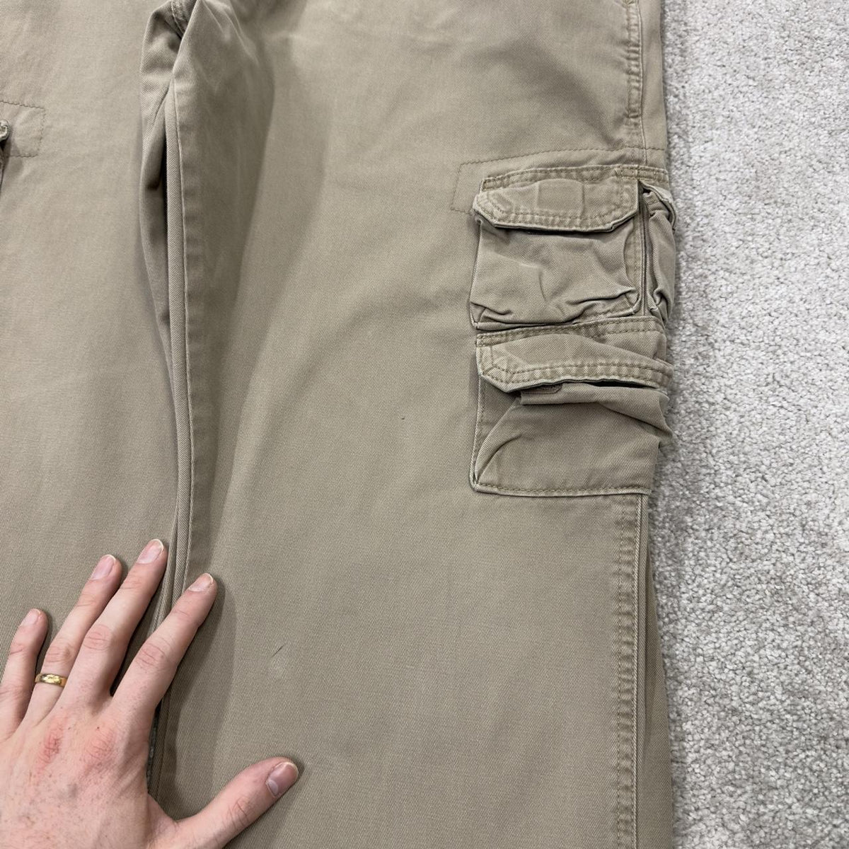 Wrangler cargo pants relaxed y2k khaki Loose straight leg skater work pants