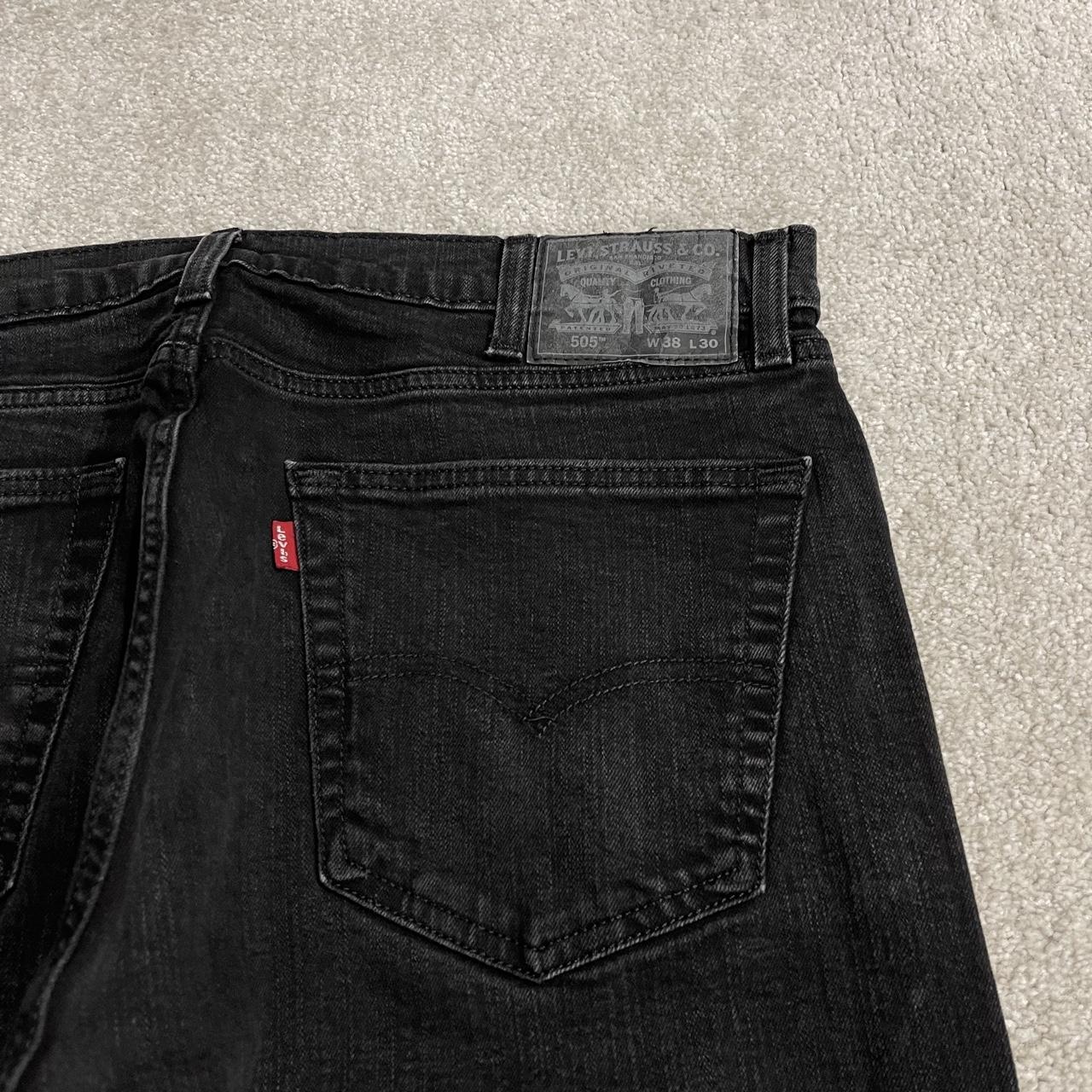 Y2K Levi’s 505 jeans W38L30 black Straight fit 5 pocket belt loops red tab logo