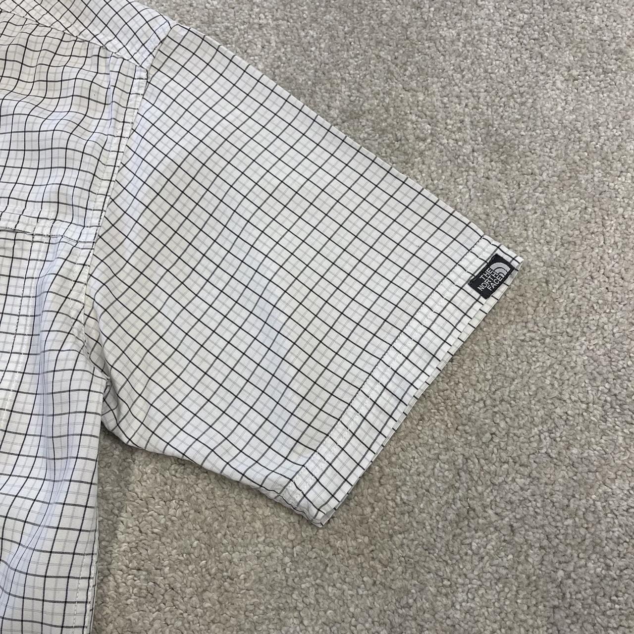 North Face checkered boxy short sleeve shirt white TNF Festival style boxy surf check shirt