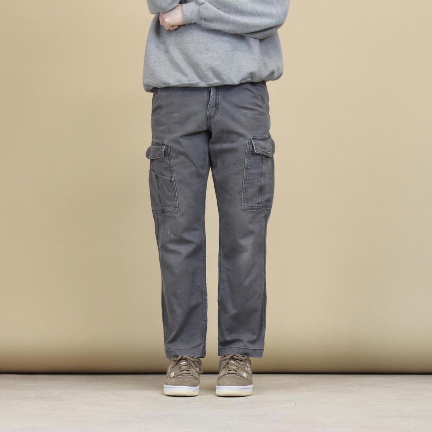 Grey Carhartt cargo trousers W30L28