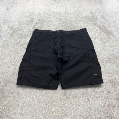 Y2k Levi's cargo shorts W38 technical style black Loose wide leg fit outdoors