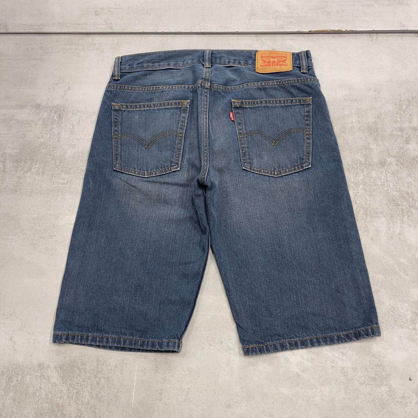 Levi's jean shorts W31