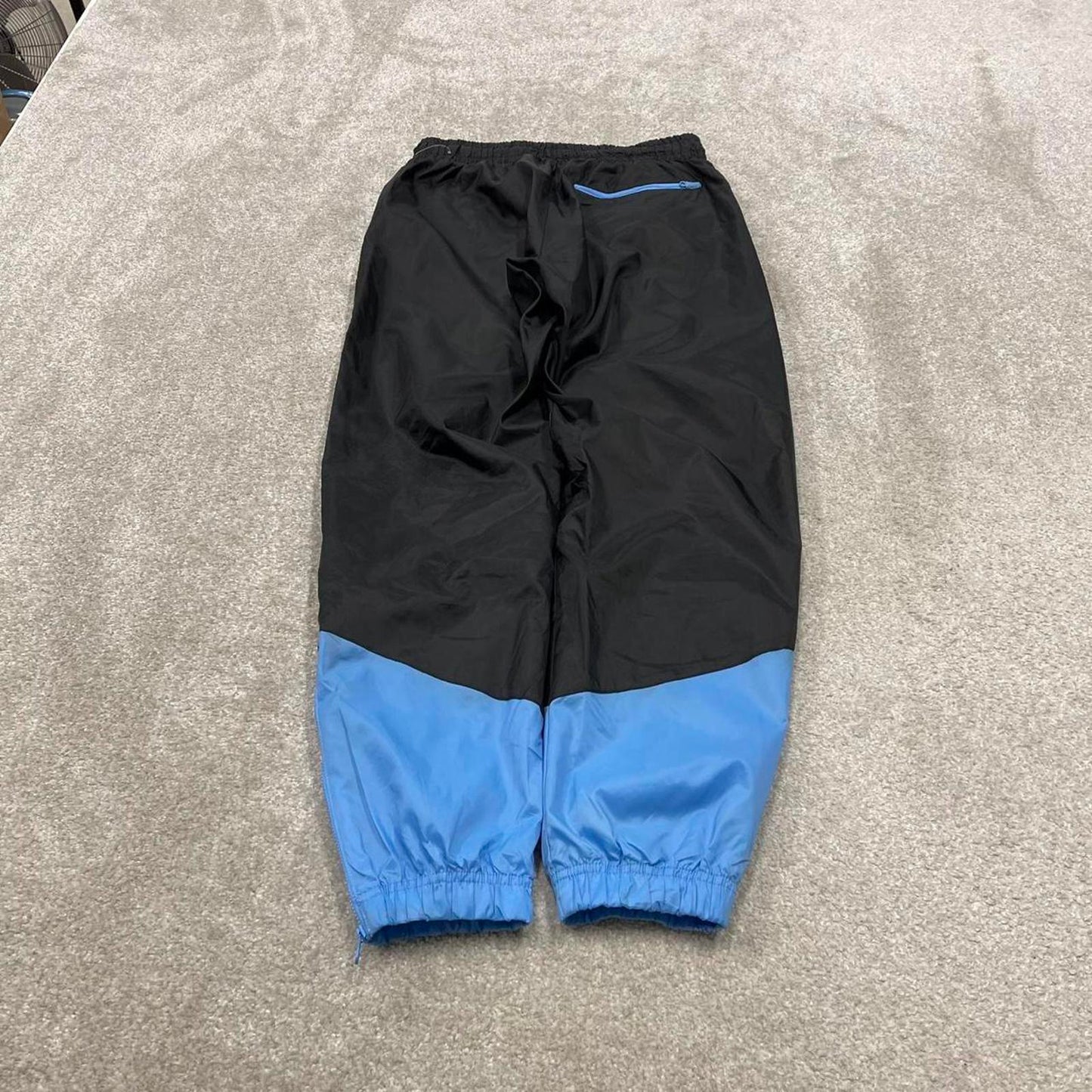 Y2k loose Nike tracksuit bottoms black Loose lined embroidered two tone track pants