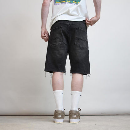 Mens Levi’s jorts W34