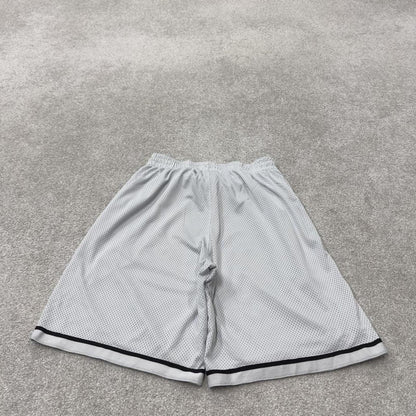 Loose Nike sports shorts y2k grey Basketball style comfy loose floaty summer gym shorts