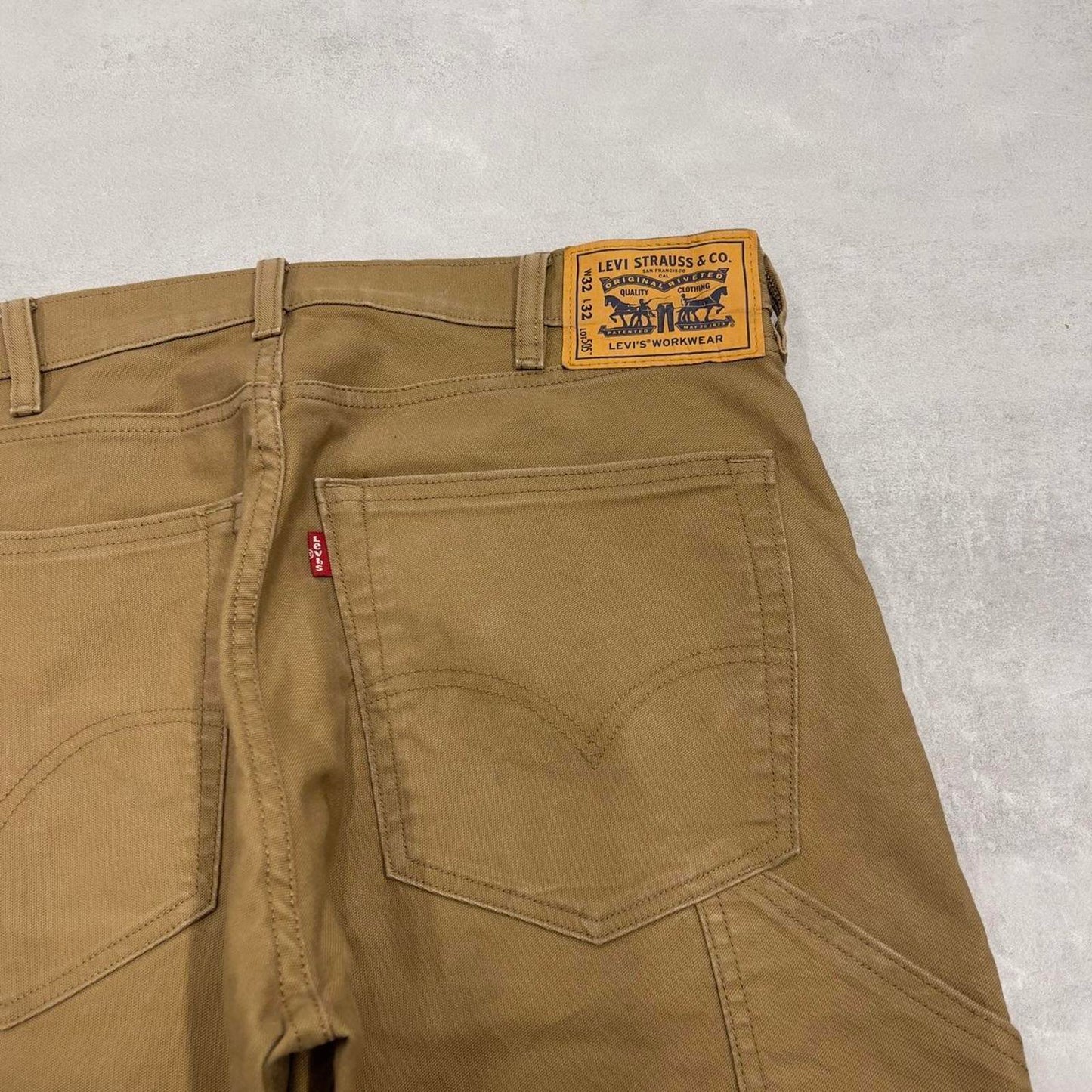 Levis 505 Carpenter Jeans W34L32 tan skater style cargos red tab logo
