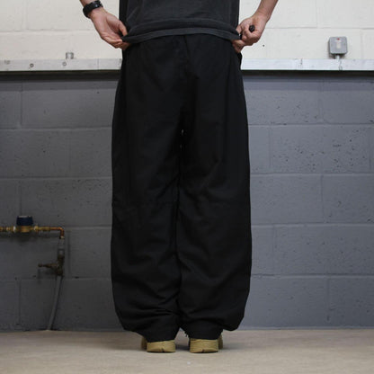 Reebok baggy tracksuit bottoms loose black Mesh lined embroidered drawstring track pants